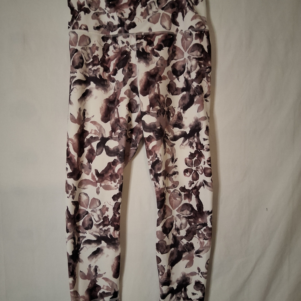 Balance Collection Cream Leggings with Mauve‎ Floral Print